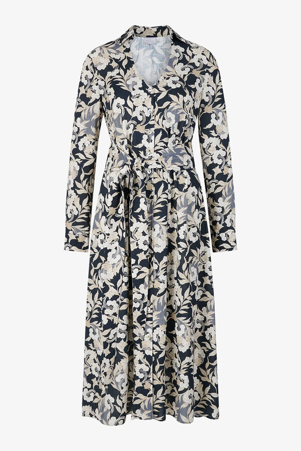 Kleid mit Blusenkragen 01