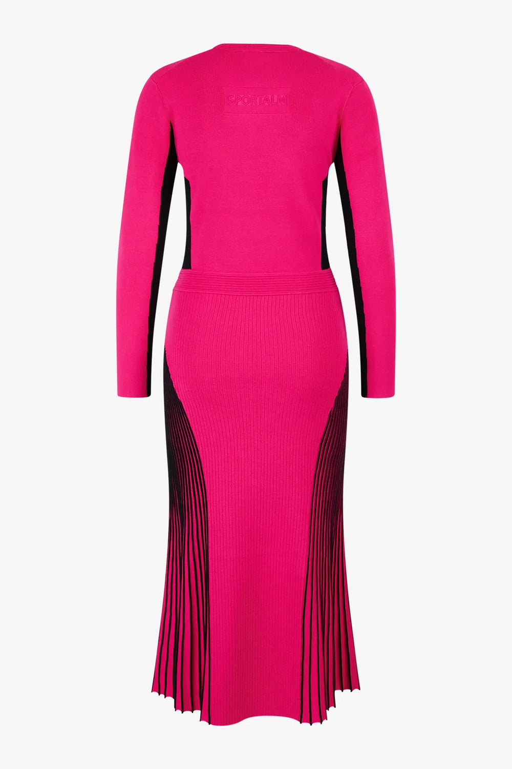 Strickkleid aus weicher Viskose 01