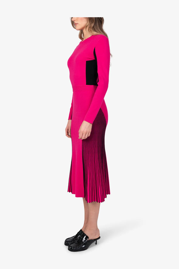 Strickkleid aus weicher Viskose 04