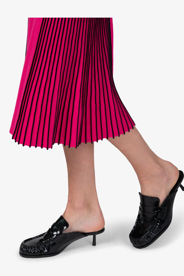 Strickkleid aus weicher Viskose 07