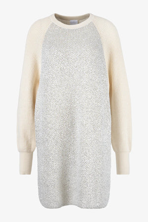 Lässiges Strickkleid mit Pailletten-Garn 01