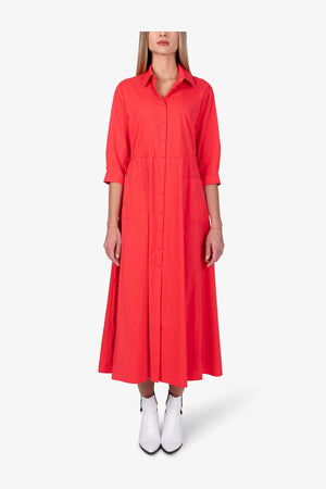 Sommerliches Kleid mit weitem Saum 03