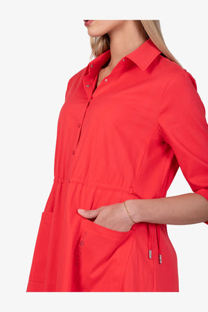Sommerliches Kleid mit weitem Saum 06