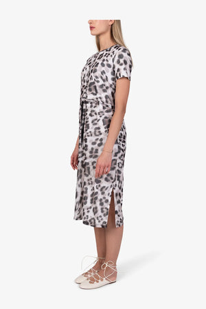 Doppellagiges Mesh-Kleid im Leo-Dessin 04