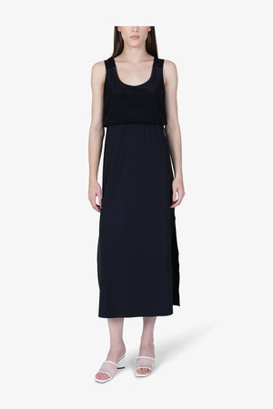 Modernes Empire-Kleid im Materialmix 03