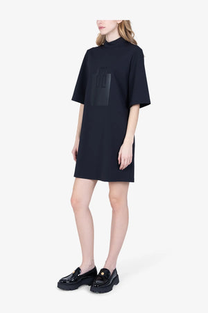 T-Shirt-Kleid mit großem Laser-Motiv 04