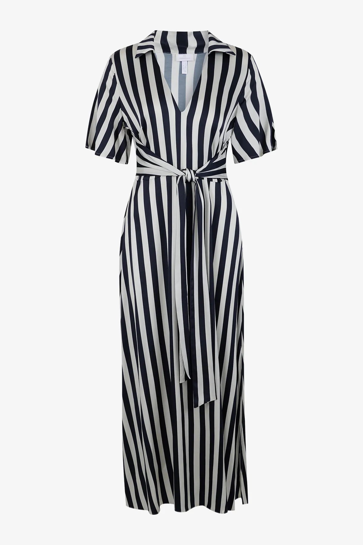 Streifenkleid mit Viskose 01