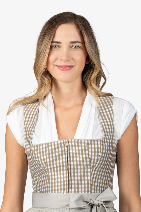 Dirndl mit Vichy-Dessin 07