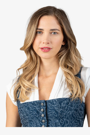 Dirndl mit Knopfverschluss 07