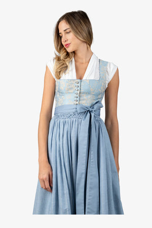 Dirndl mit Borten am Saum 05