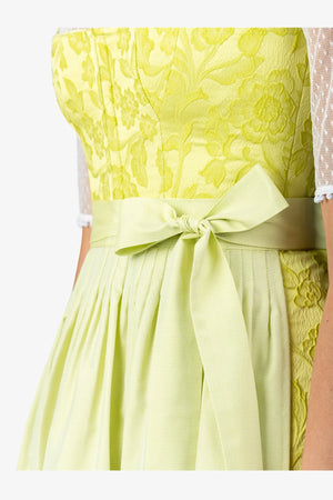 Dirndl aus Blütenjacquard 06