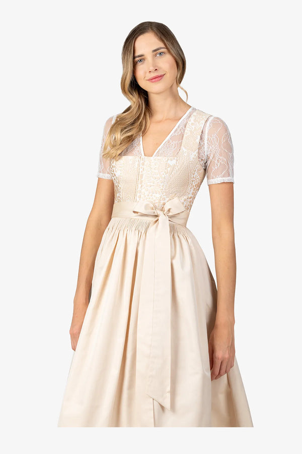 Dirndl mit besticktem Oberteil 05