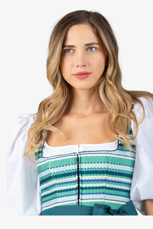 Dirndl mit Jacquard-Oberteil 07
