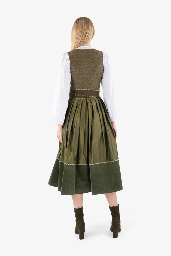 Dirndl aus handbedrucktem Loden 05