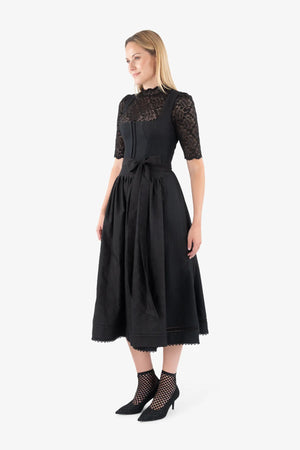 Dirndl in Fischgrat-Strick-Optik 04