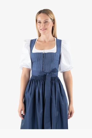 Dirndl mit Handsmok an Schürze 06