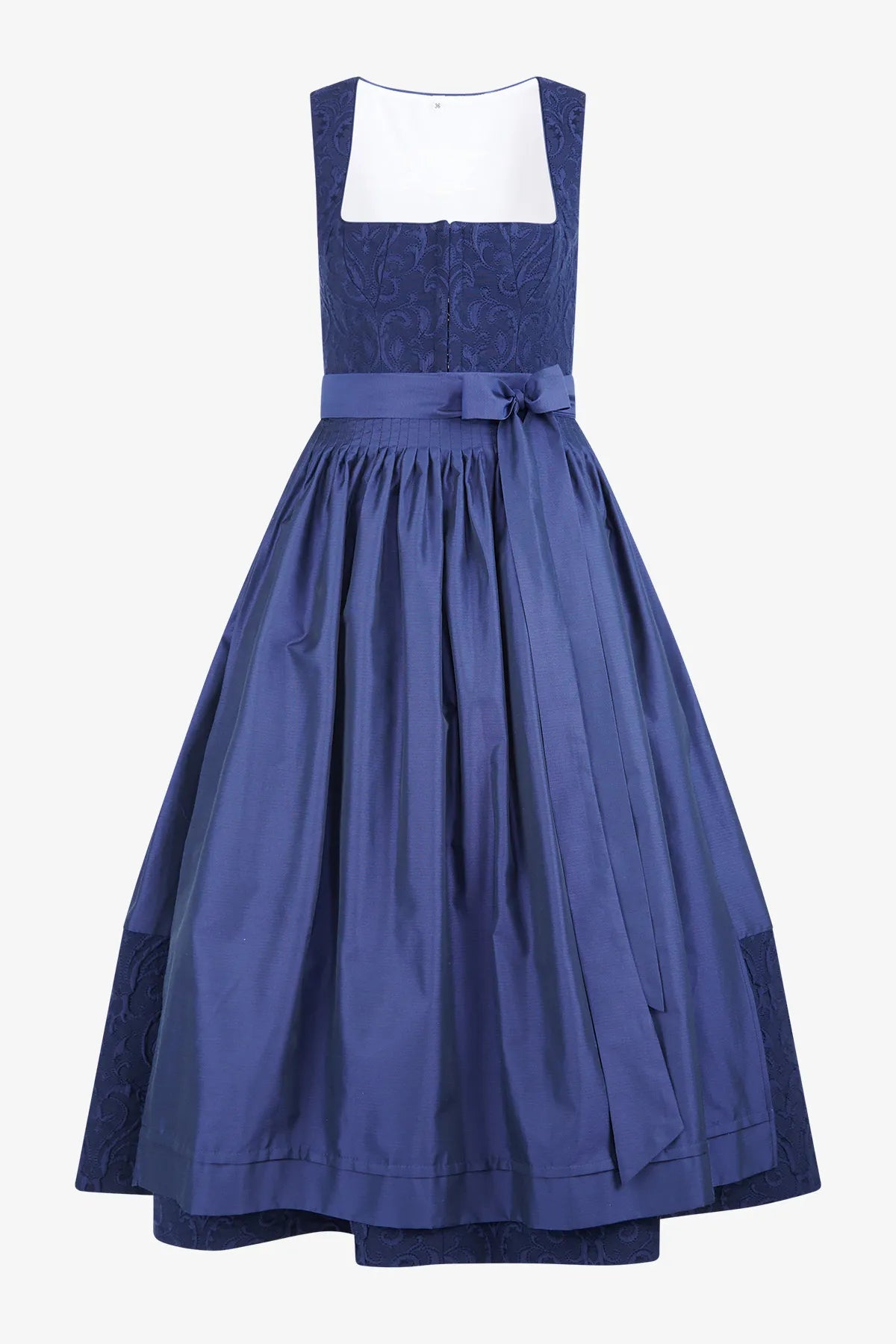 Dirndl mit Hakenverschluss 01