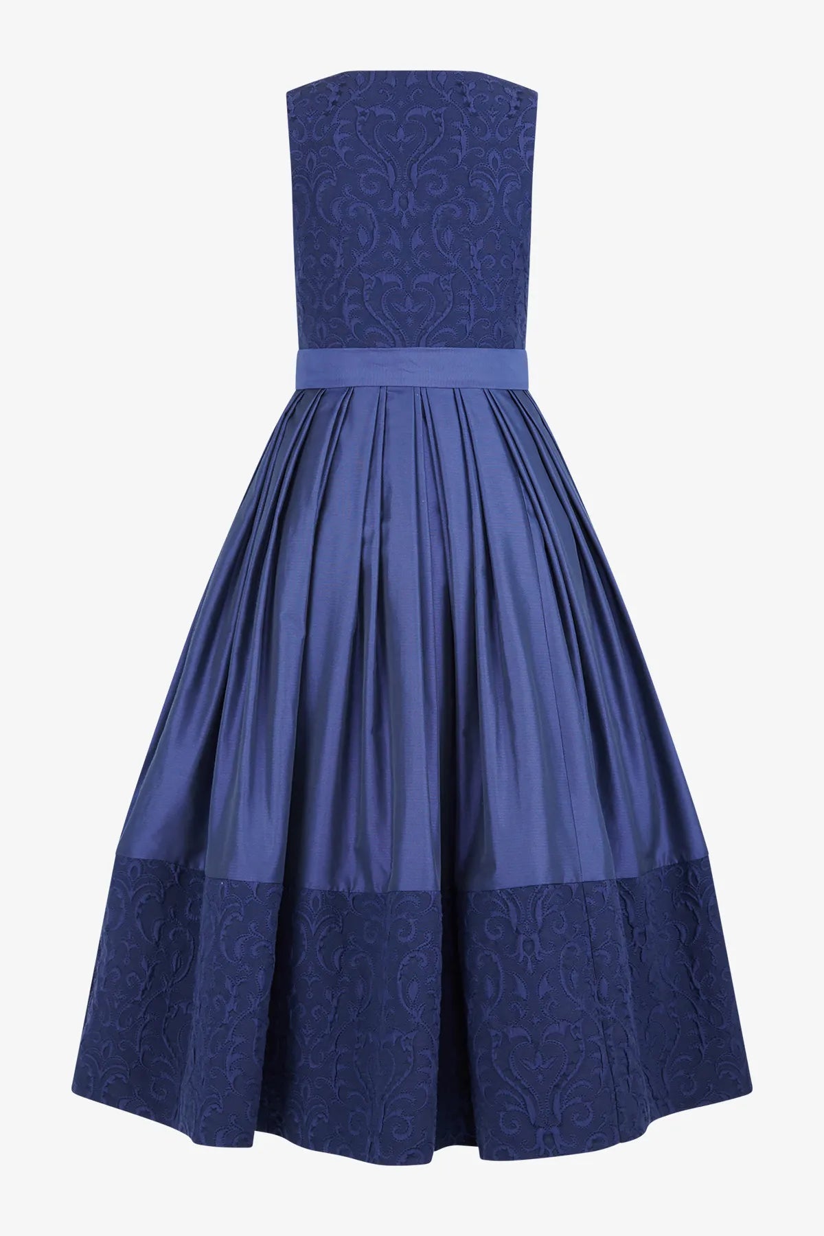 Dirndl mit Hakenverschluss 02