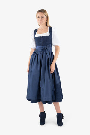 Dirndl mit Hakenverschluss 03