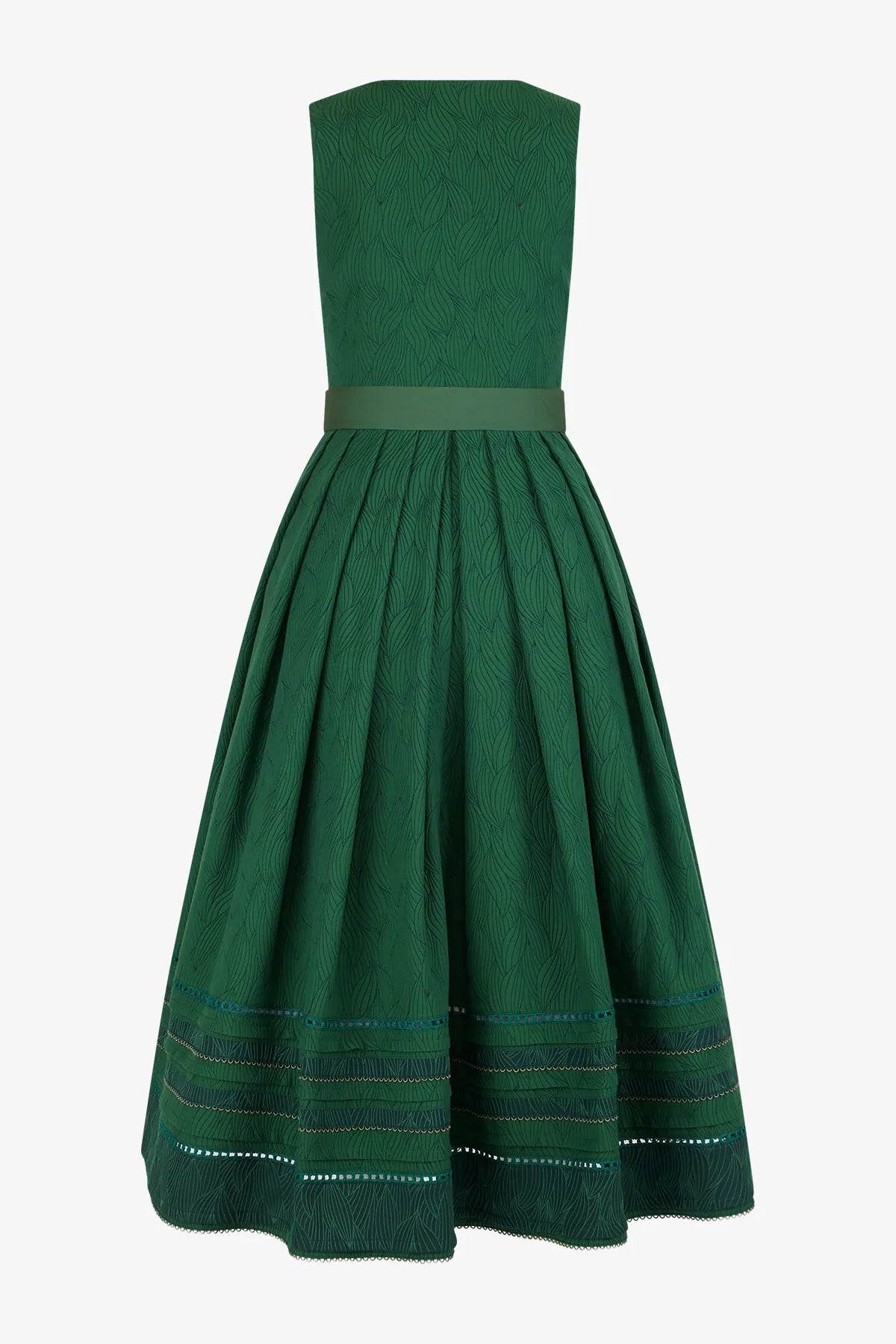 Dirndl mit edlem Reliefjacquard 02