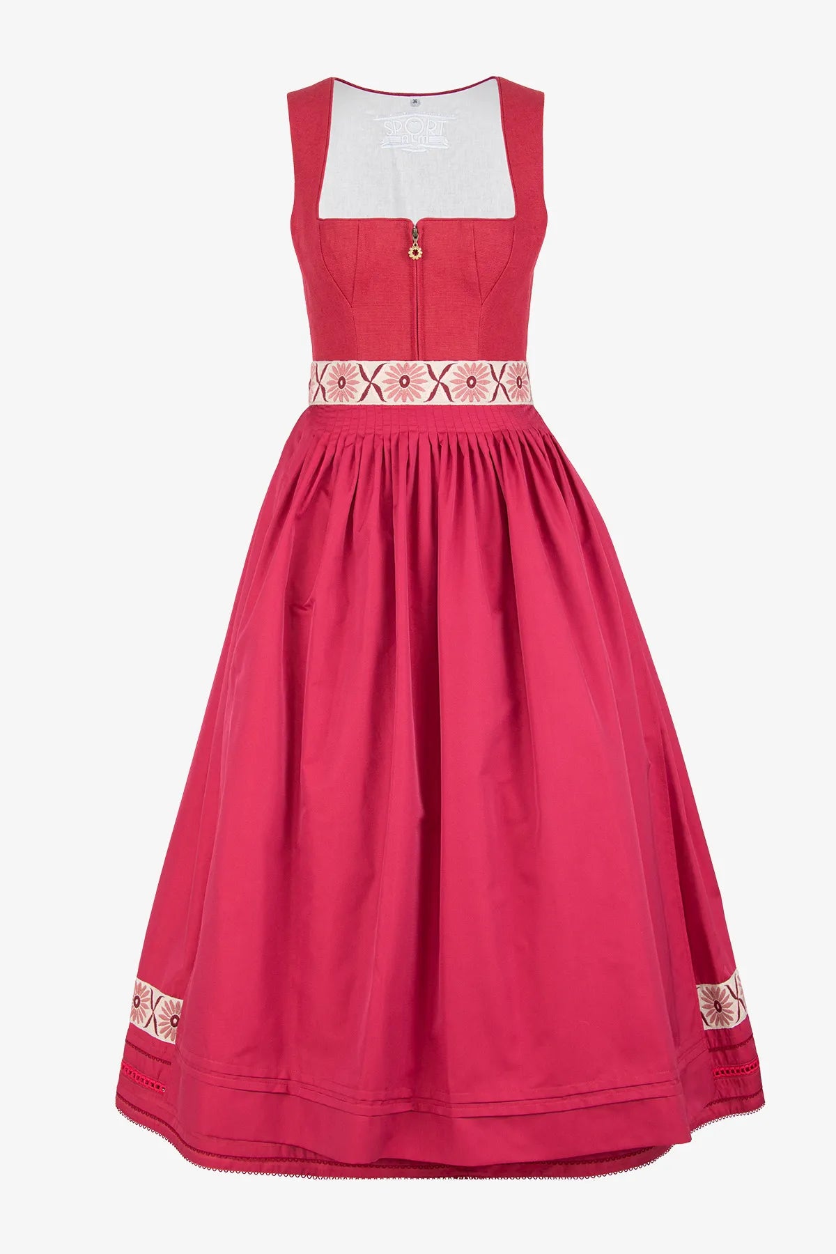 Dirndl mit Leinenoberteil 01