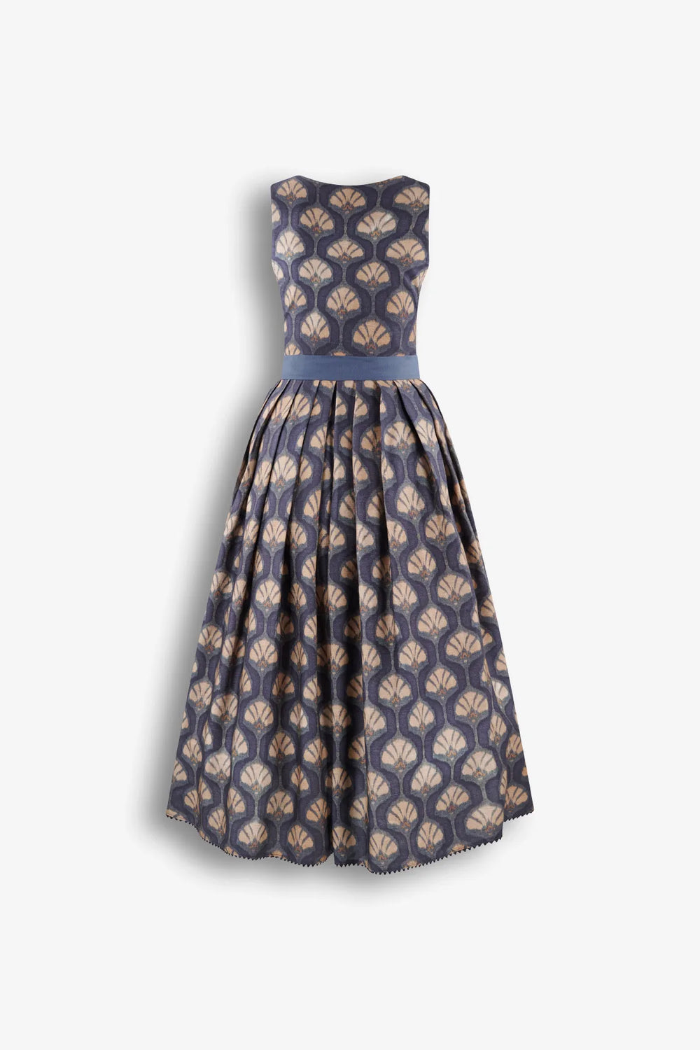 Blusendirndl 01