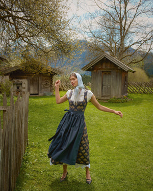 Blusendirndl aus Baumwolle 03