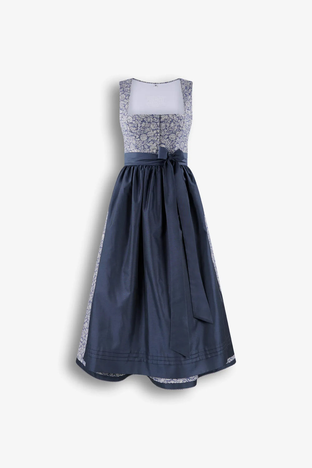 Jacquard Dirndl 01