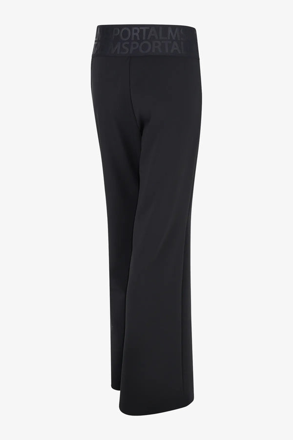 Hose mit ausgestelltem Bein 02