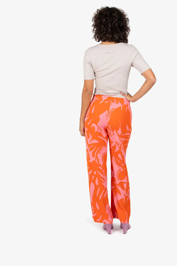 Hose mit weitem Bein 04