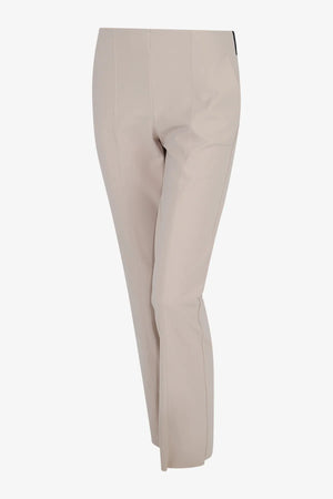Klassische Hose mit Gummibund 01