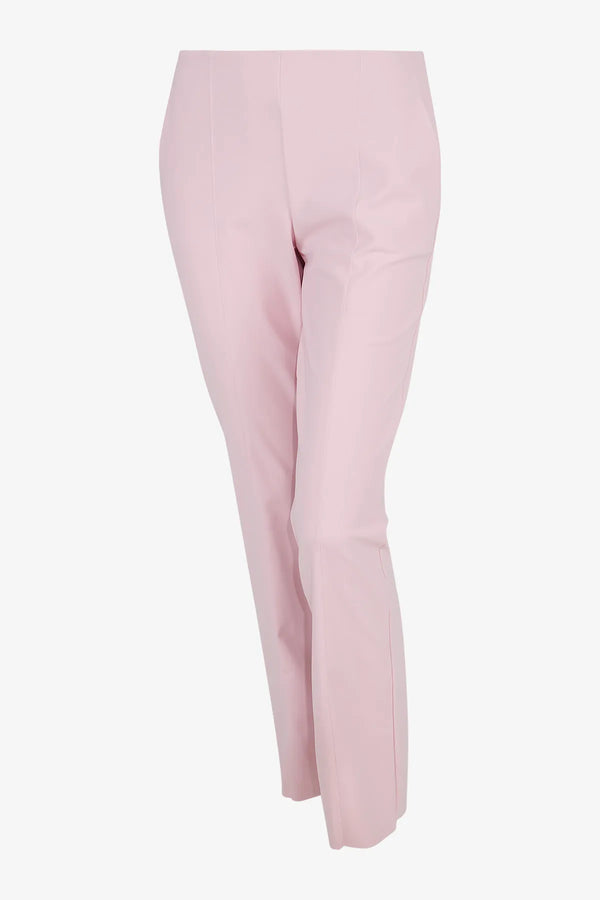 Klassische Hose mit Gummibund 01