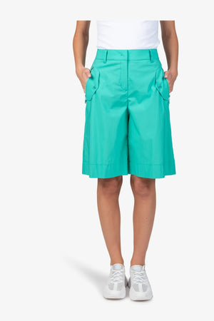 Bermuda-Shorts mit weitem Bein 05