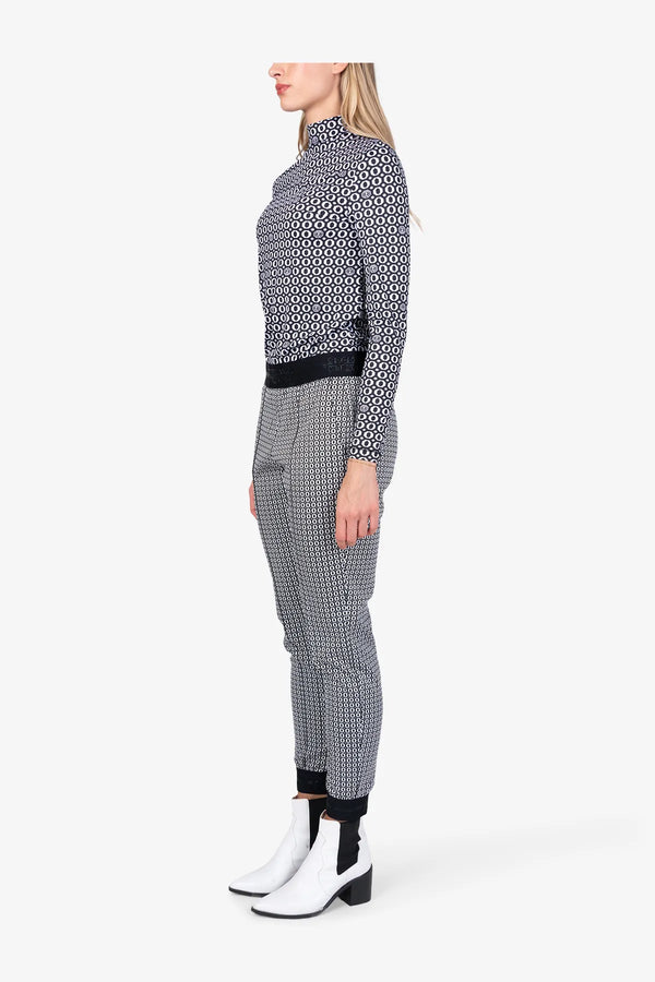 Hose aus weicher Jacquard-Qualität 04