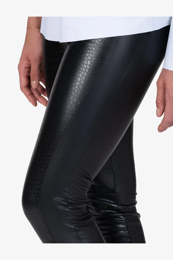 Hose aus Kunstleder 07