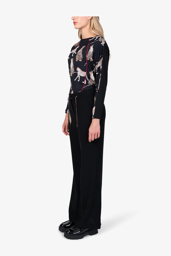 Hose mit eleganter Silhouette 04