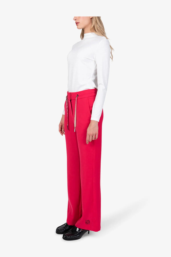 Hose mit eleganter Silhouette 04