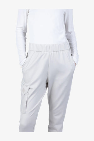 Joggerhose mit Blasebalg-Tasche 07