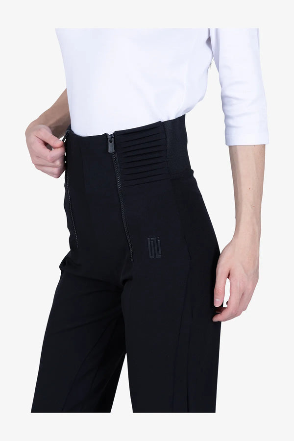 Slim-Fit-Hose mit aufregenden Details 06