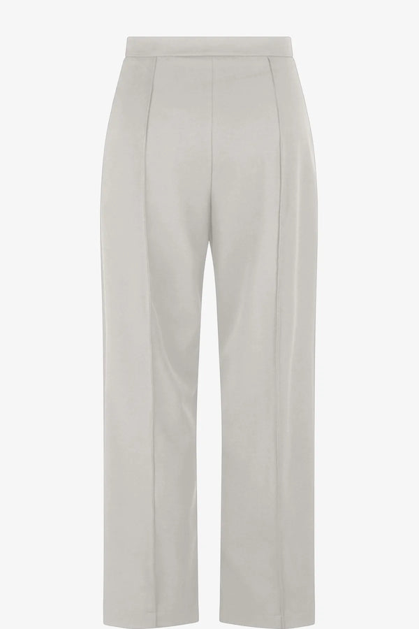 Lässige Hose mit Biesen 02