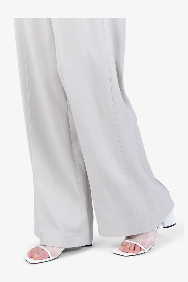 Lässige Hose mit Biesen 07