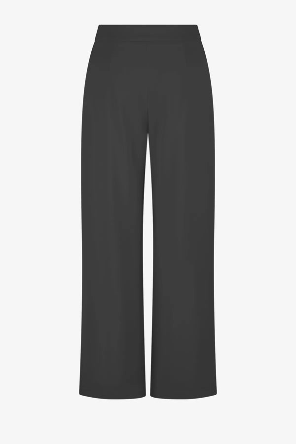 Elegante Hose mit Bundfalten 02
