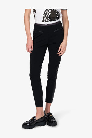 Leggings mit Kunstleder-Einsätzen 06