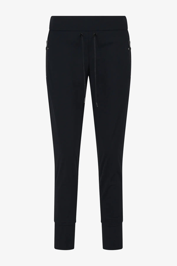 Jogginghose aus weicher Stretch-Qualität 01