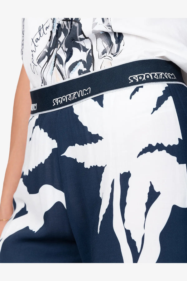 Fließende Hose mit Viskose 07