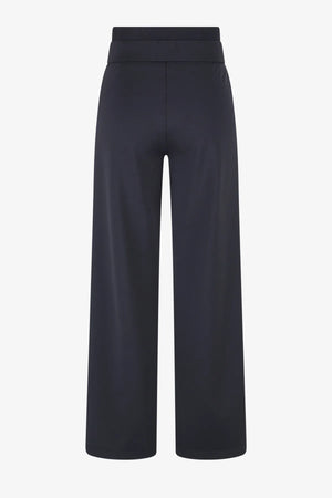 Lässige komfortable Hose 02