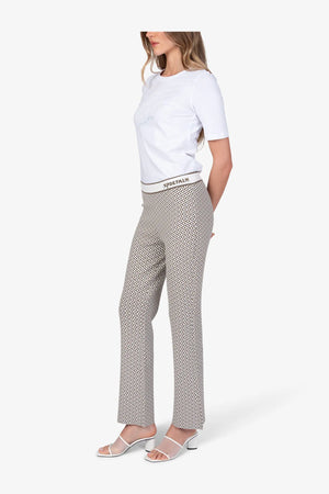 Flared-Hose mit grafischem Jacquard 04