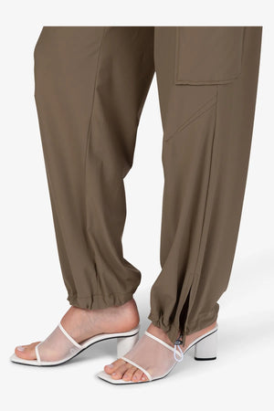 Cargo-Pants aus Funktionsjersey 07