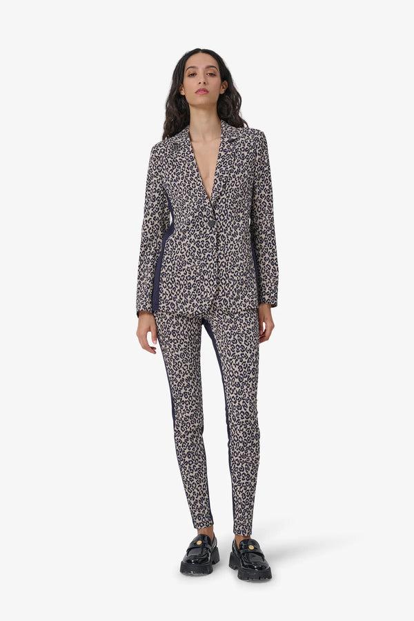 Leggings im Leo-Print 03