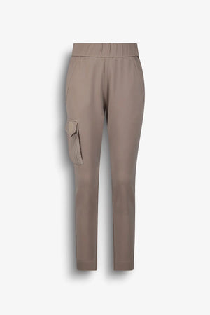 Scubahose mit Cargotasche 01